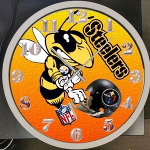 Steelers Yellow Jacket clock